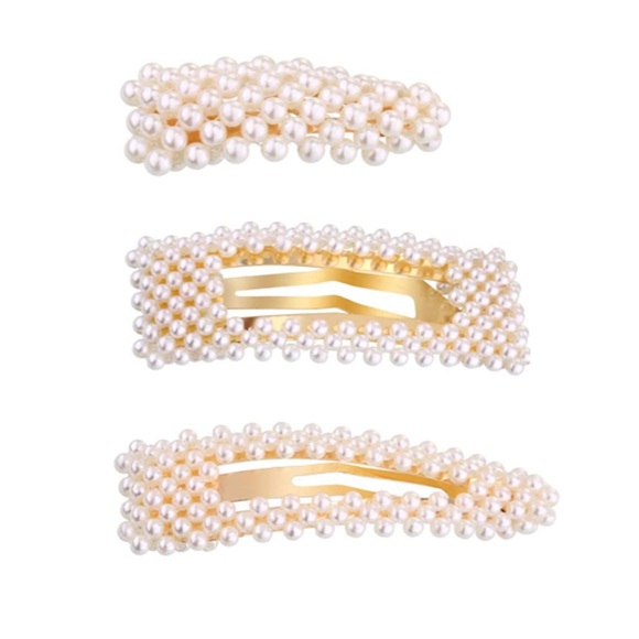 Accessories - NEW Pearl hair clips ✨ Pearl Barrettes